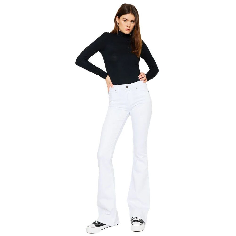 KANCAN Women’s White Mid-Rise Flare Jeans Size 7 / 27